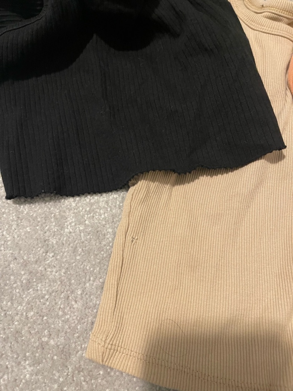 Tops Bundle - Picture 9 of 10